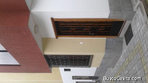 CASA DE VENTA EN HUACHI CHICO