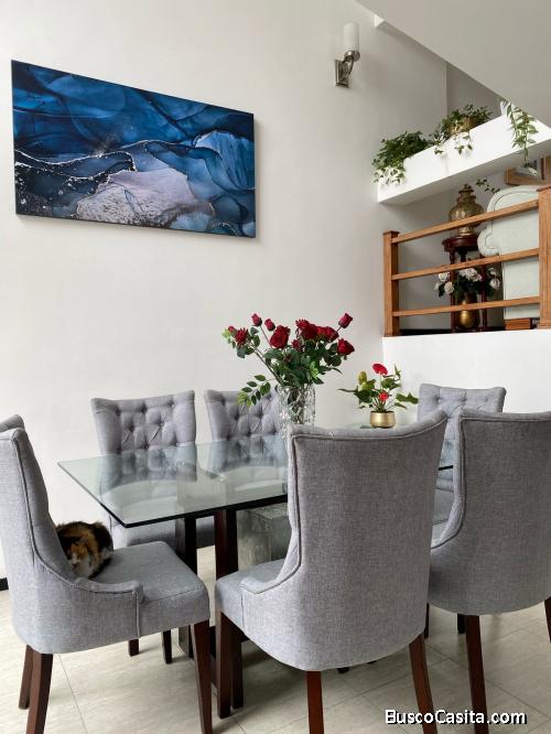 SE VENDE HERMOSA CASA SECTOR CONDADO