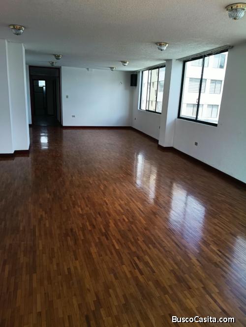 Departamento en venta - Sector Mariana de Jesús