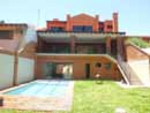 HERMOSA RESIDENCIA A ESTRENAR EN VILLA MORRA!!