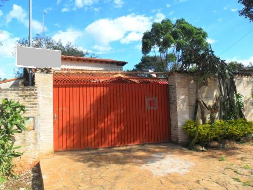 Preciosa casa en la Ciudad de Luque