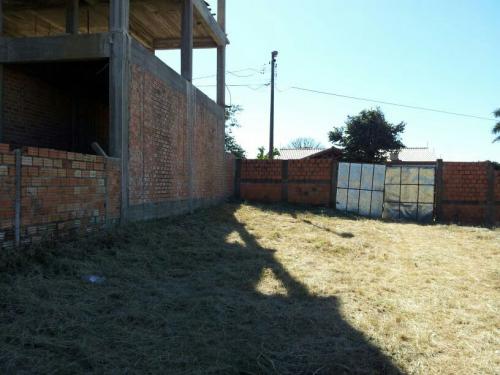  VENDO Terreno de 3.000 m² en zona de Ciudad del Este