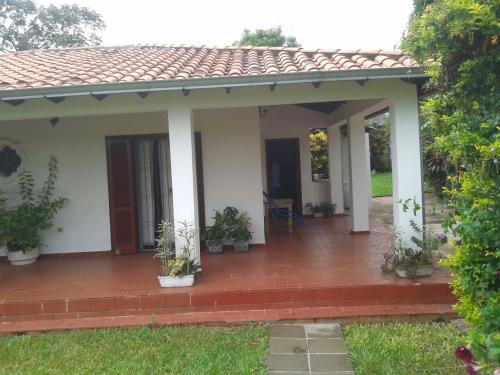 Vendo Casa en Villa Elisa