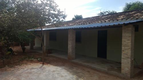 Vendo Casa de 720 m² totalmente amurallado, zona de Luque