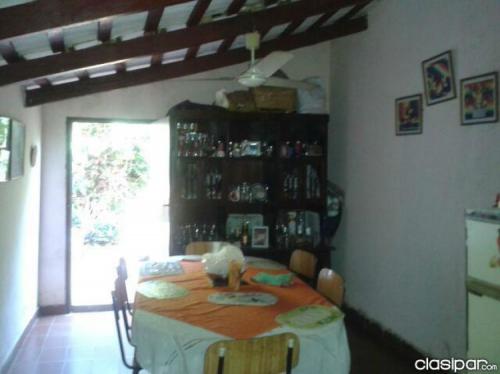 Vendo Casa a 2 cuadras de Avda. Acceso Sur, Ciudad de Villa Elisa