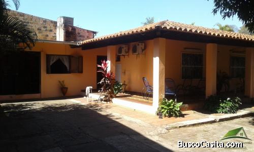 VENDO HERMOSA CASA, ZONA CAPIATA, RUTA 2, KM 18.5