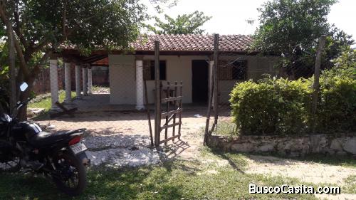 VENDO CASA UBUCACION INMEJORABLE. ZONA MARIANO ROQUE ALONSO, BARRIO MIRADOR