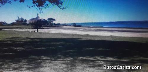 Lote a 200 mts del lago Ypacarai. Barrio Cerrado Costa Lago