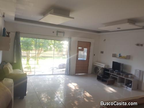 Casa Duplex en Luque 1 cuadra de Ruta Luque-Areguá.