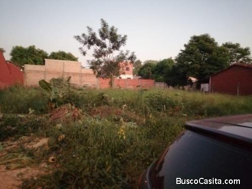 VENDO HERMOSO TERRENO EN SAN LORENZO!!! 12X30 a 3 cuadras de Avelino Martinez