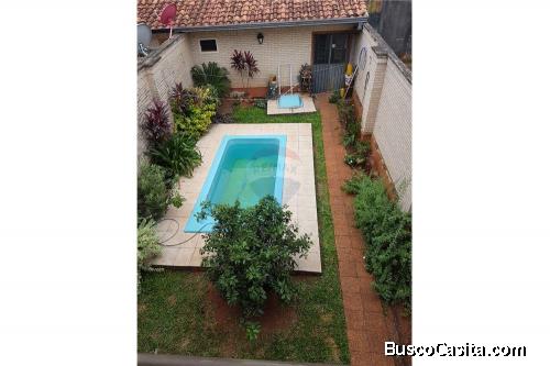 Vendo Hermoso Dúplex Zona Villa Olimpia, Fdo De La Mora Zona Norte A Una Cuadra Y Media De Mariscal 