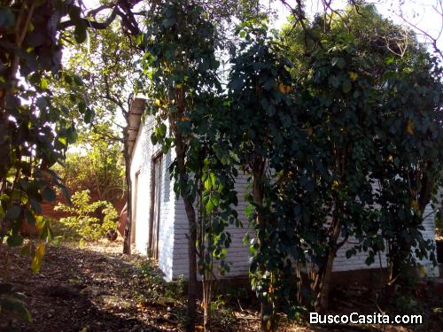 Terreno a metros de Avda Colon 121 m2 aprox con construccion a terminar.