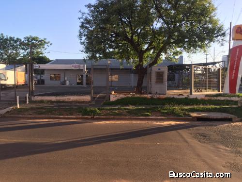 Alquilo propiedad sobre Avd. Madame Linch Esq, Laguna Grande