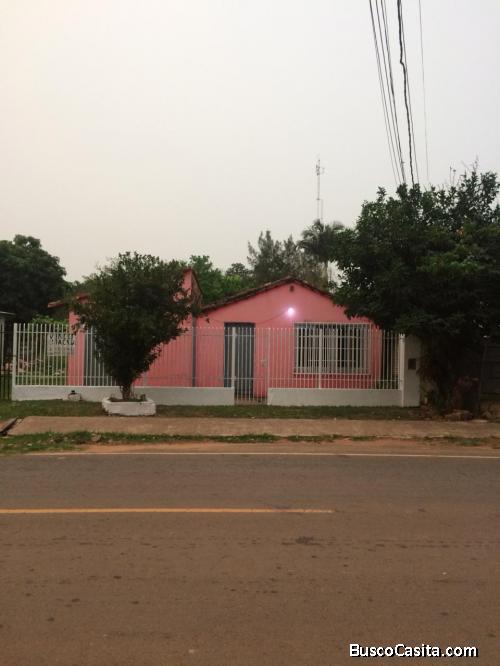 Casa titulada en Coronel Oviedo