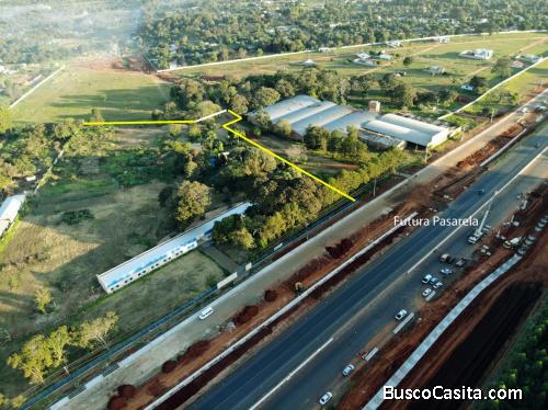 TERRENO + EDIFICIO Y CASA EN LA MEJOR ZONA DE CAAGUAZU