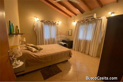 CASA QUINTA EN AREGUA