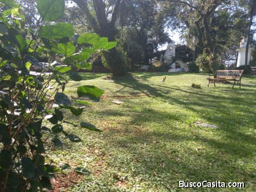 VENDO EN CEMENTERIO JARDIN DE LA PAZ-LAMBARE