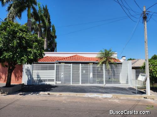 Vendo Hermosa Casa en Lambare, Bo. santa Luisa