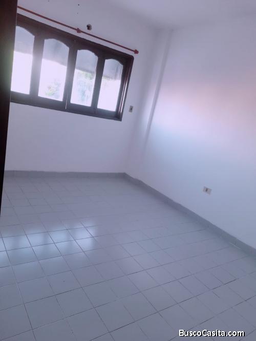 Alquilo Dpto.  zona centro