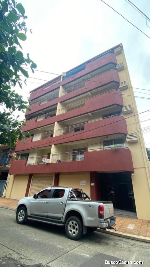 BARRIO SAJONIA ALQUILO DEPARTAMENTOS ECONÓMICOS DE 2 DORMITORIOS   