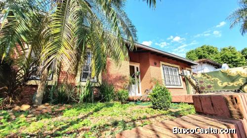 VENDO HERMOSA Y AMPLIA CASA SOBRE YEGROS - Bo. OBRERO 