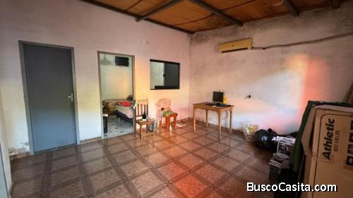 VENDO 2 CASAS EN UNA PROPIEDAD!!