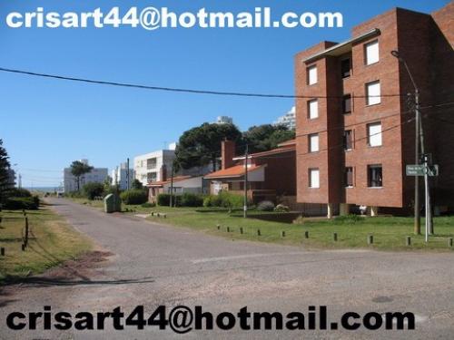 PUNTA DEL ESTE alquiler de apartamento playa Brava