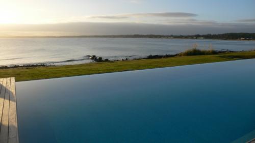 VENDO QUARTIER PUNTA BALLENA -2DORM