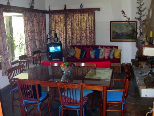 ALQUILO  CASA   EN    PUNTA DEL ESTE     