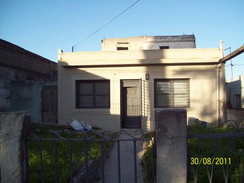 VENDO CASA EN CERRO, ACEPTO BANCO