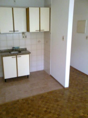 MONOMBIENTE EN POCITOS