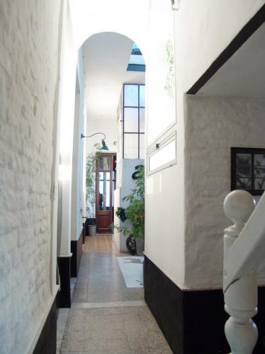 Vendo Casa En Ciudad Vieja. Reciclada. On Sale In Old City venta oficina