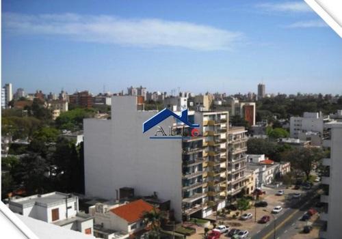 APARTAMENTO de 2 dormitorios: cerca del Parque Batlle, Montevideo 