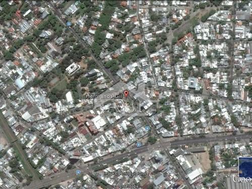 CAPURRO: Solar residencial en área C01 de la ley 18.795