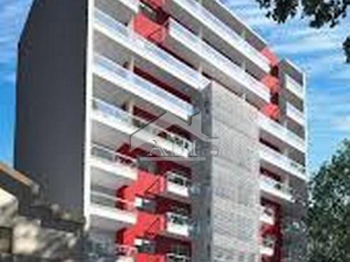 A ESTRENAR: Local comercial en Centro Sur, Montevideo - LO 004