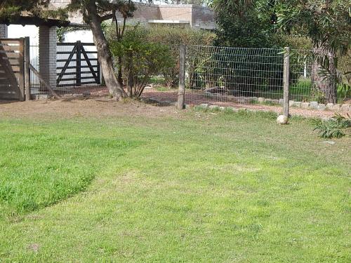 IMPECABLE!!!! RECICLADA MUY BUENA ZONA