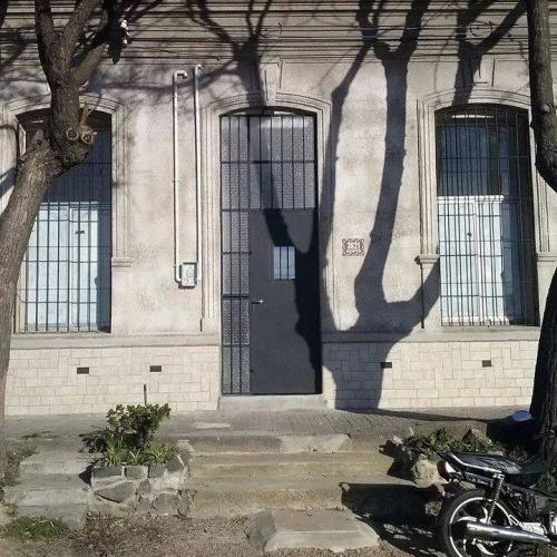 linda casa impecable en el cerro de montevideo 
