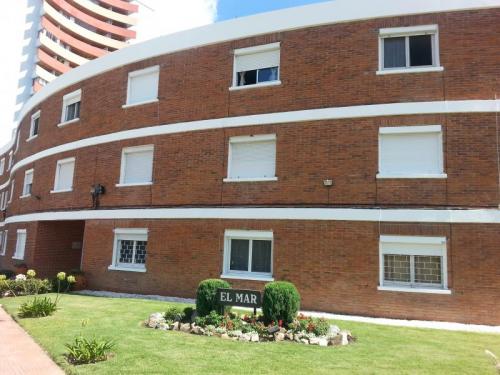 Punta del Este - Barato y Bien ubicado para 4 personas a pasitos del mar 