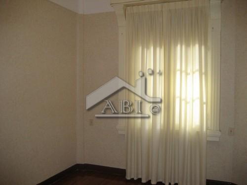 PARA INVERSORES: Amplio y luminoso primer piso al frente - AP 296