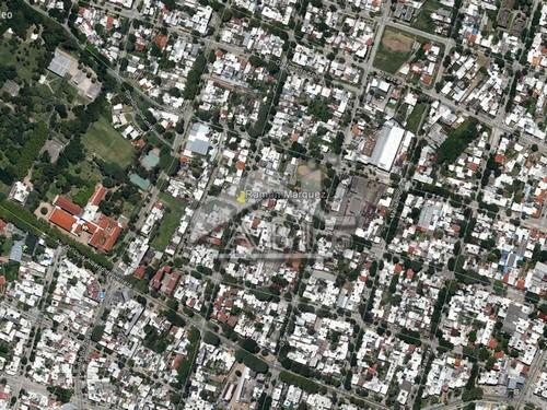 TERRENO de esquina en BRAZO ORIENTAL - TE 022