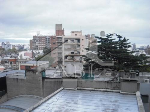 POCITOS: Muy agradable estudio con vista panorámica - AP 319 AL