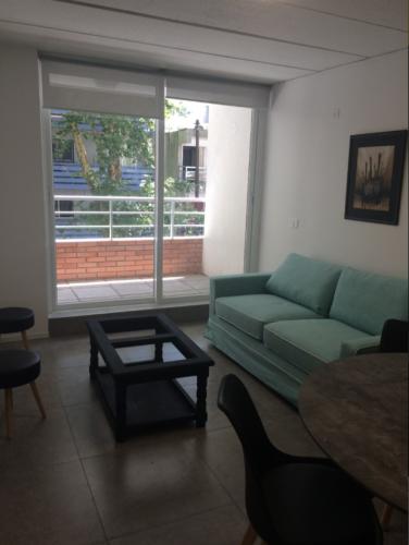alquilo apartamento nuevo en el centro de Montevideo