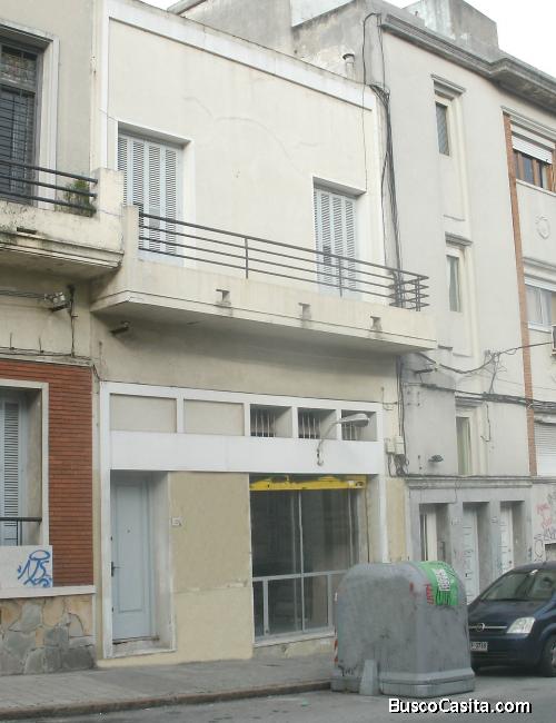 Excelente construcción, zona NO TARIFADA. Dr. Emilio Frugoni 1334 y 1336 esq. Chaná 