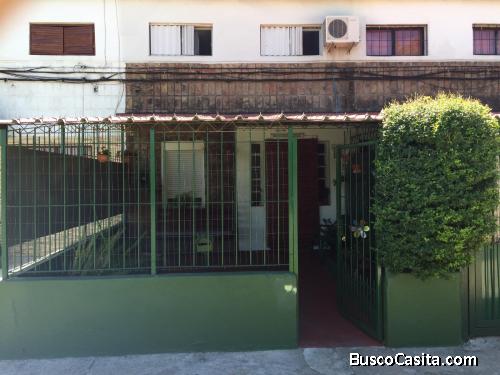 venta de casa en NUEVO PARIS 2 DORMITORIOS