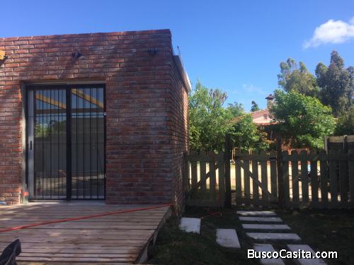 Excelente casa d 3 dormitorios  en similar barrio privado