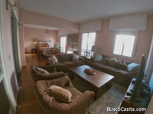 Apartamento en venta de cinco dormitorios en Centro. Montevideo Uruguay