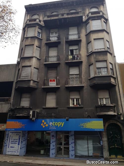 APTO. PLENO CENTRO, UN DORMITORIO, INTERIOR, PISO 3,PORTERIA