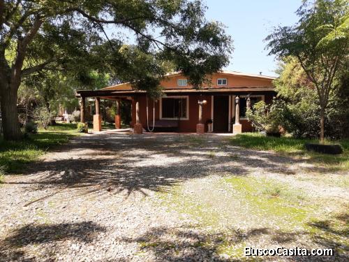 Dueño vende casa,a una cuadra de Car one