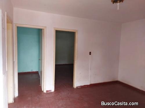 Casa Nuevo Paris $15000 2 dormitorios.