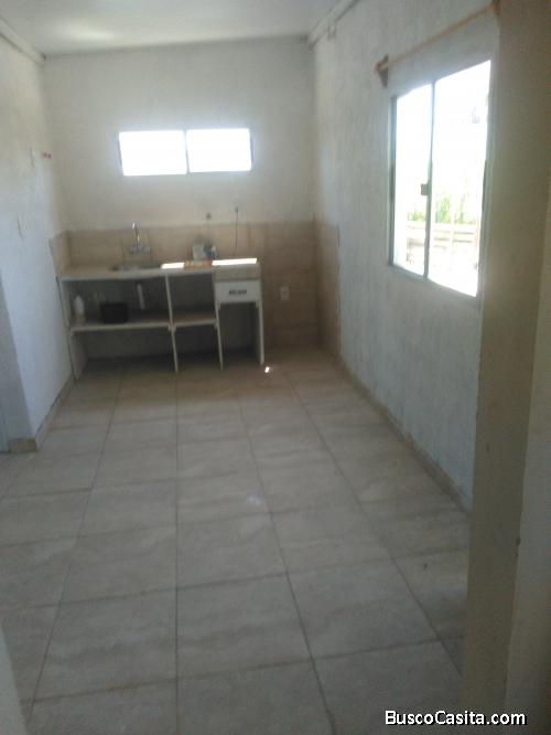  Alquilo 2 deptos de 1 dormitorio a 3strenar